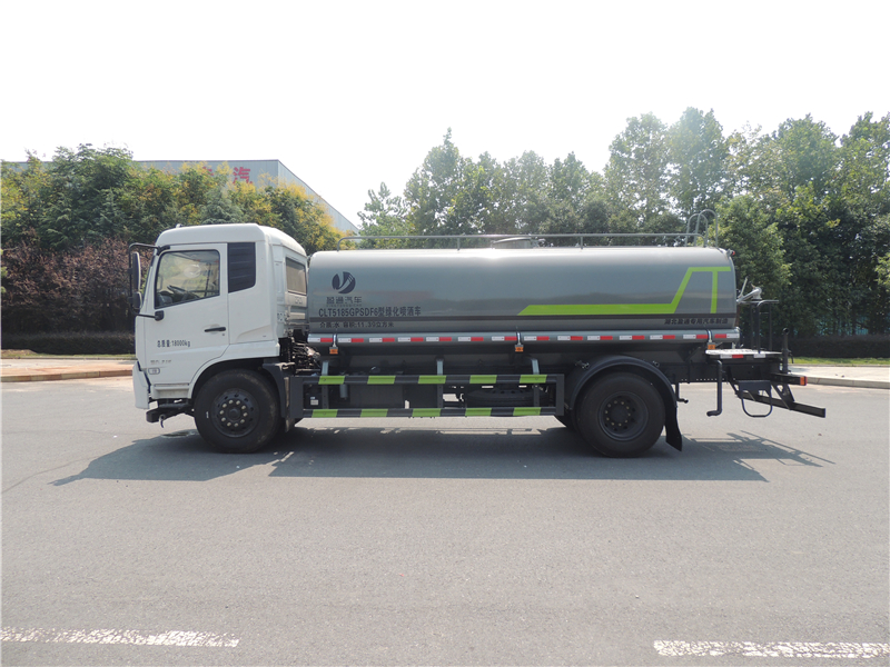 東風(fēng)天錦14噸灑水車(chē)