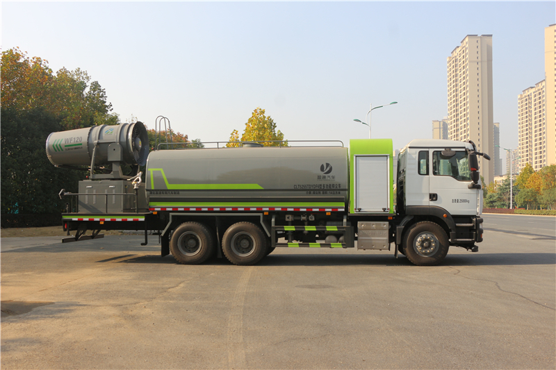 汕德卡重汽后雙橋抑塵車(120型霧炮)